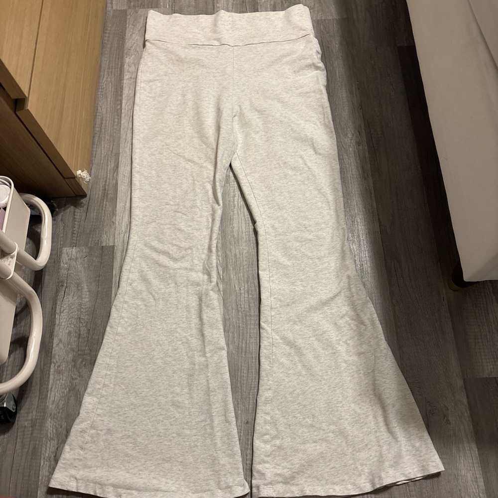 Edikted Gray Casual Flared Pants